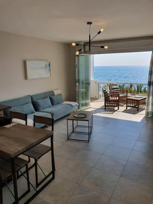Front Mer - Sublime Appartement Moderne Et Confortable Estepona Bagian luar foto