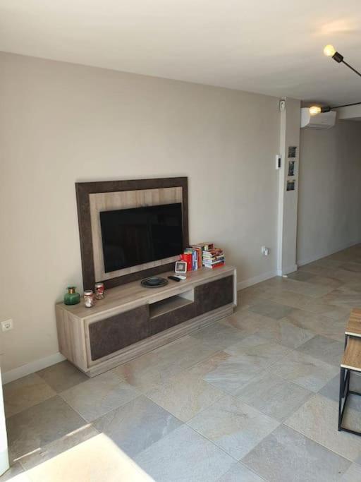 Front Mer - Sublime Appartement Moderne Et Confortable Estepona Bagian luar foto